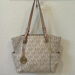 Authentic Women Michael Kors purse